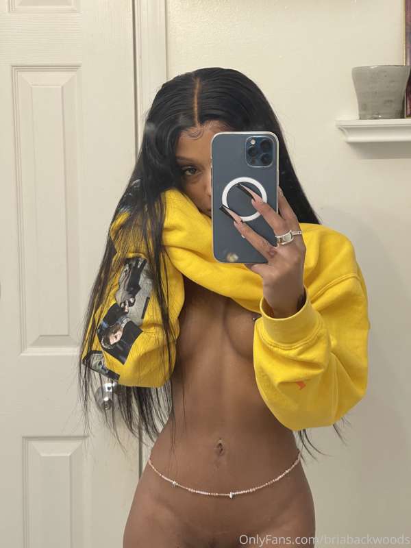 Briabackwoods - Onlyfans - 03 Dec, 2020