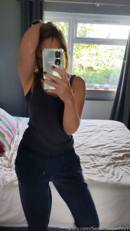 Seductivewifey1 - Fansly - 14 Sep, 2023 1