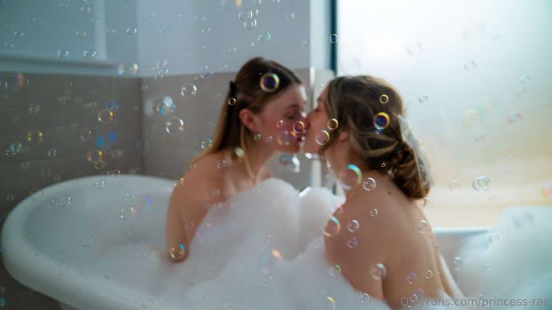 How would you like to join the two of us for a nice bubble b..