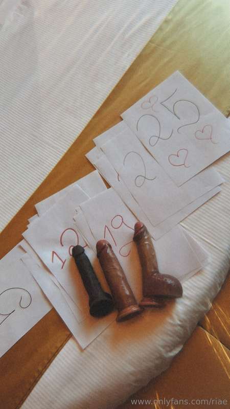 Ready to shoot the advent calendar. Hurry up and tip so you ..