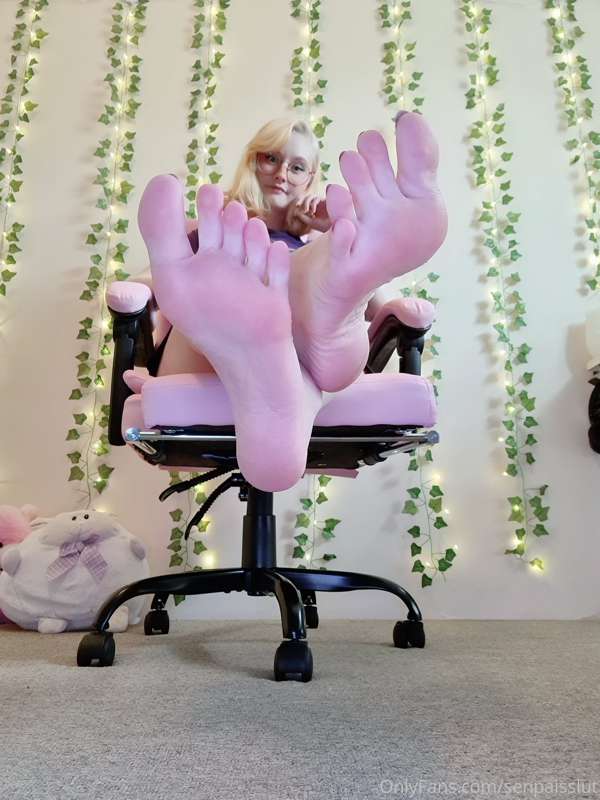 I got a new office chair, it puts my feet at the perfect ang.. 3