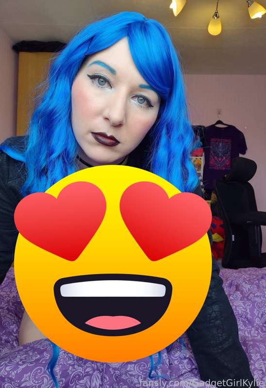 Gadgetgirlkylie - Fansly - 22 Feb, 2024 1