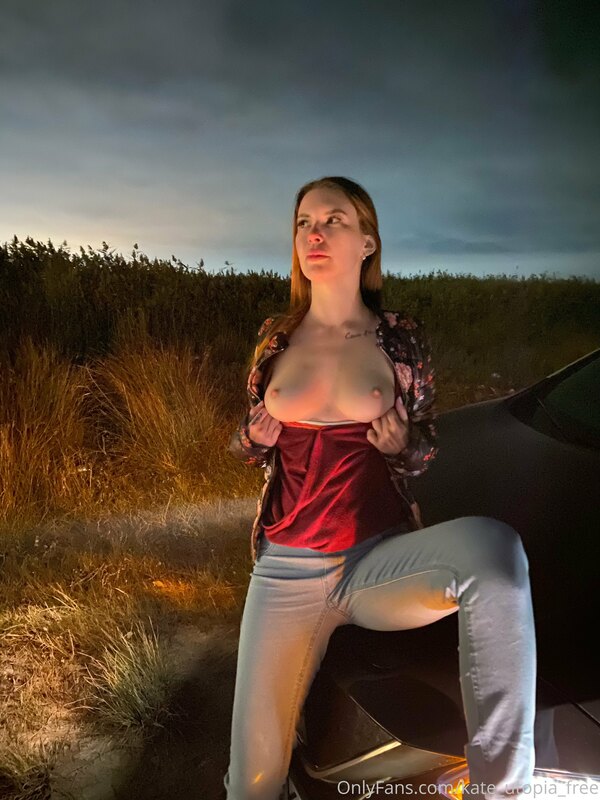Night, car and hot bb  ? 2