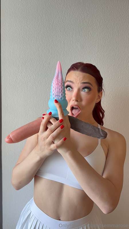 You've seen me withMy BBC toyMy ༺Ⲧⲉⲛⲧⲁⲥ𝓵ⲉ Ⲧⲟⲩ༻Maybe the uncu..
