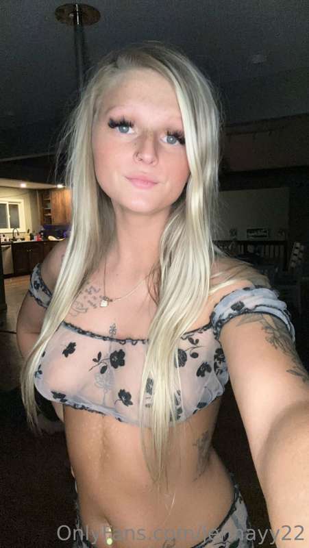 Message me an let’s have some fun🥵🥵