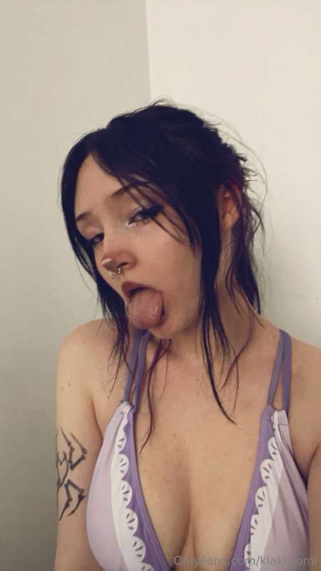Bikini pics? 21
