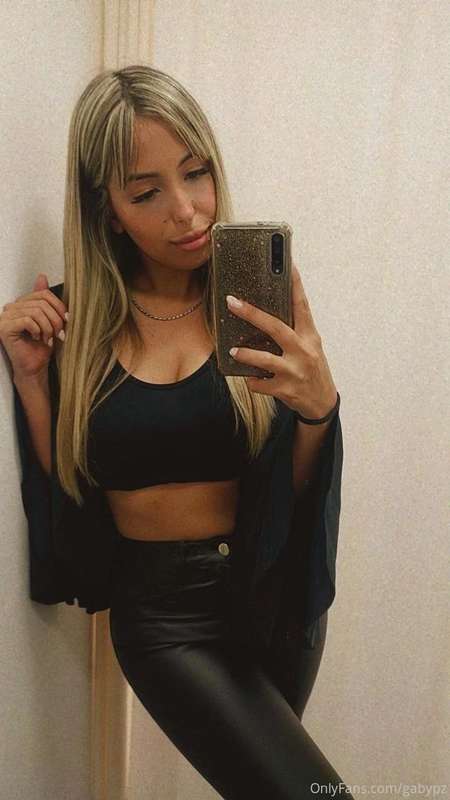 💕 @BLONDIENN 𝐅 𝐑 𝐄 𝐄 💕 Tattooed blonde girl with nice tits a..