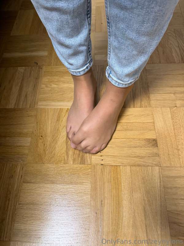 Standing in front of you like this. Begging you to give you .. 2