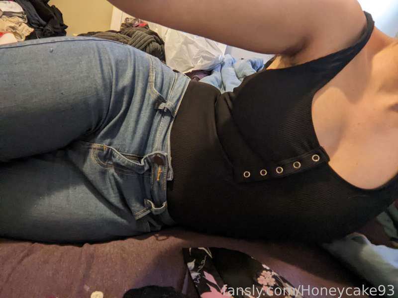 Honeycake93 - Fansly - 14 Aug, 2023 49
