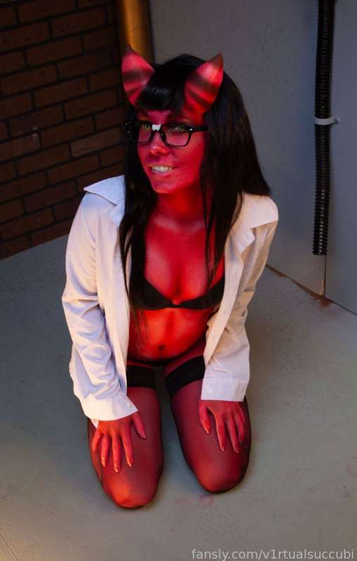 V1Rtualsuccubi - Fansly - 28 Oct, 2023 7