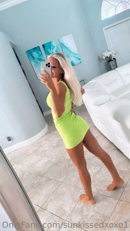 Sexy_Chloe - Onlyfans - 03 Apr, 2023 3