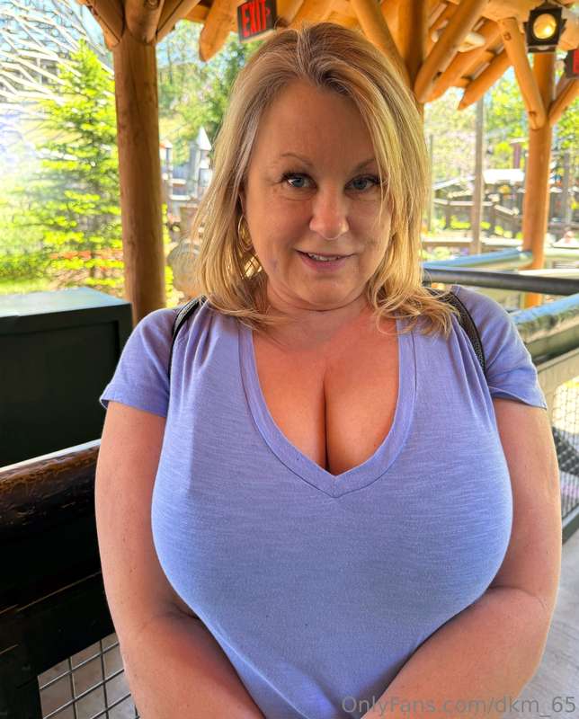 At Dollywood  Coaster 3 at the time. Big Bear Mt. (big bras ..