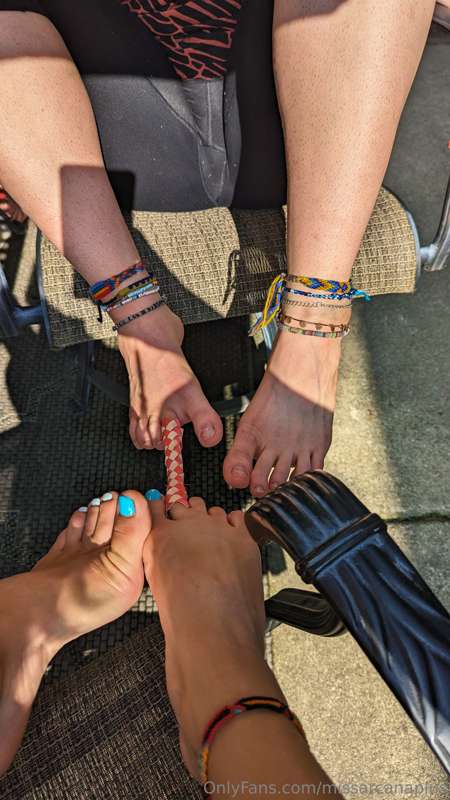 (15-21) Ever see 2 girls using a finger trap with their toes.. 2