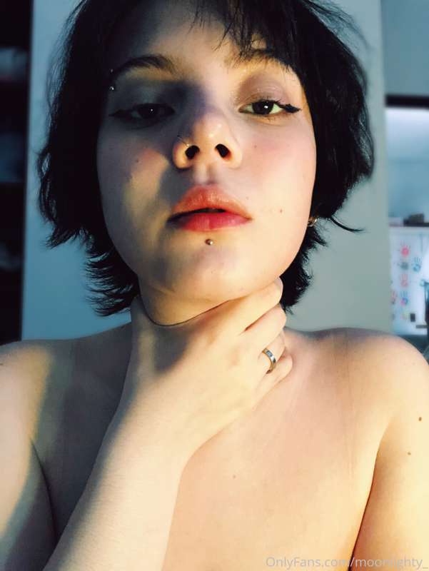 I was being such a sub this day... slapping my own face