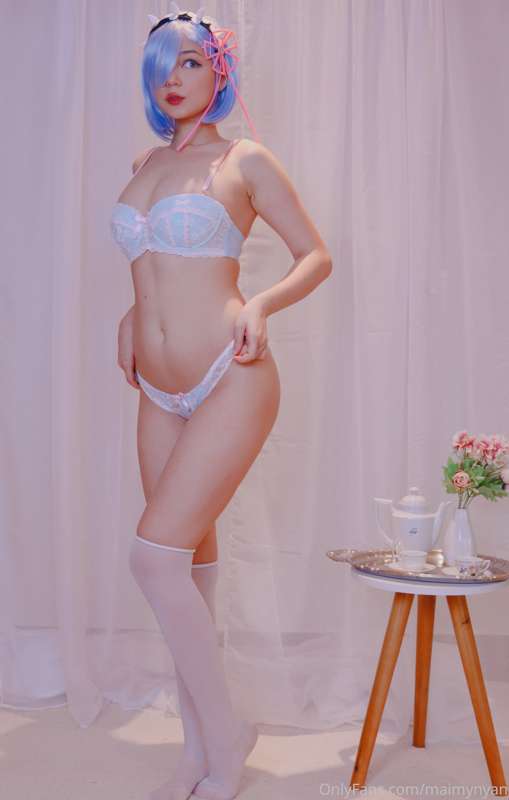 Rem from Re:Zero in lingerie ☕💙 

I am wearing a japanese li.. 29