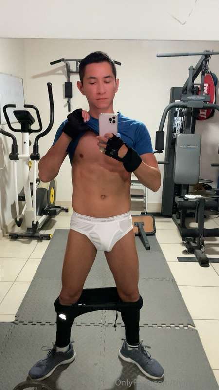 Pull my briefs down 4