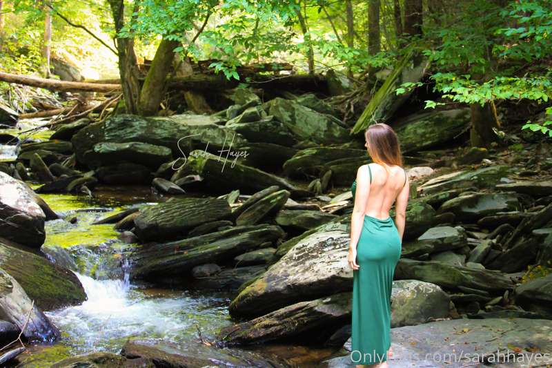 Decided to take my emerald wrap-around dress to the river. 💚..