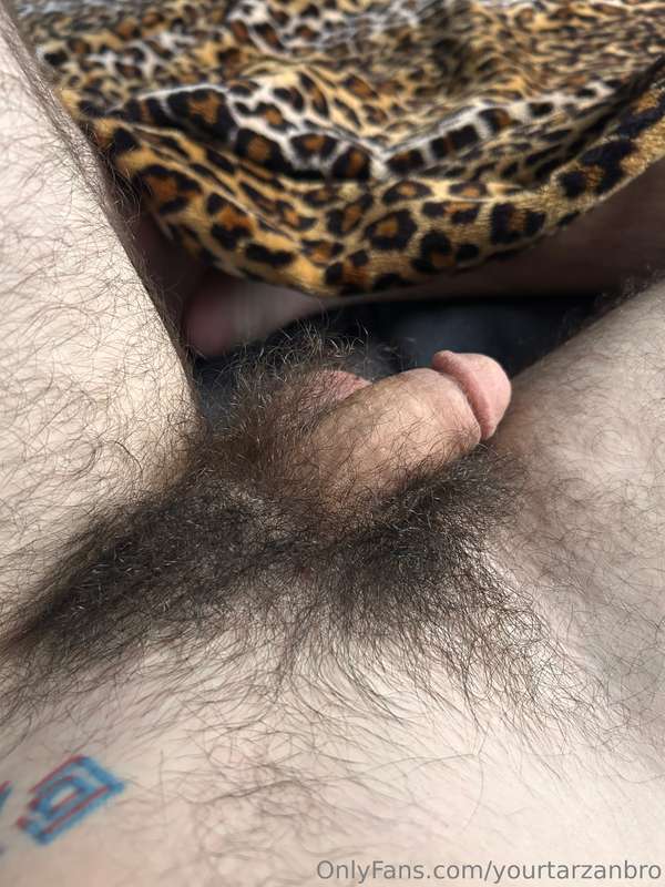 some good pics of the fur 🦍 plus enjoy the slo-mo load! nice.. 1