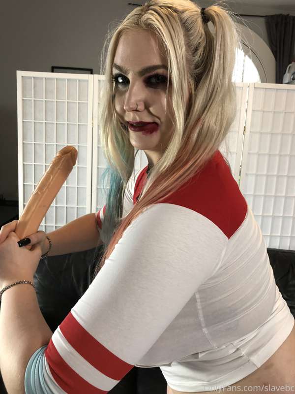 Harley Quinn (part 1/2). 17