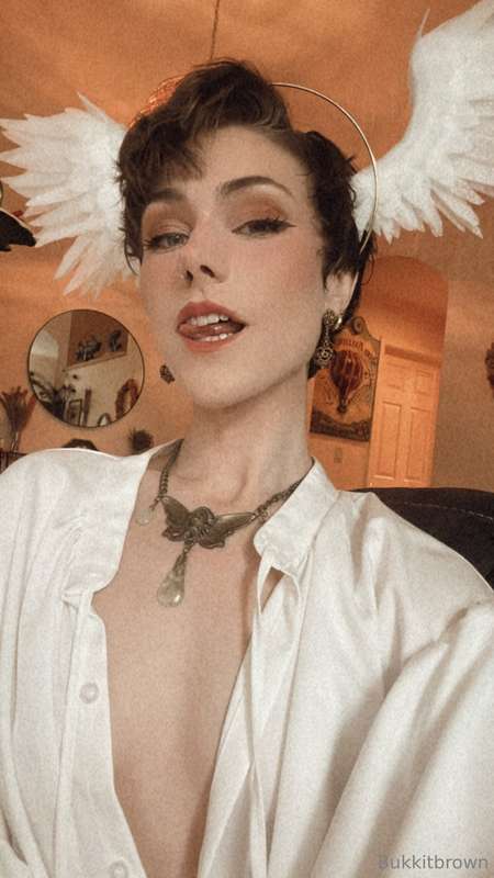 This angel wants to see you get down on your knees for them... 2