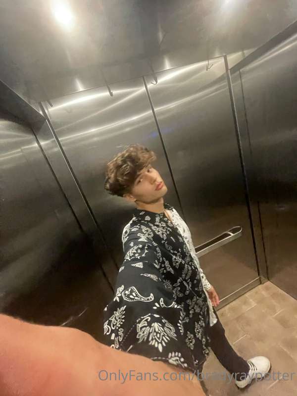 going up or going down?…where we headed? 🚶🏼↕️