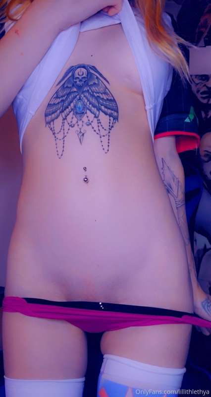 💦🥰 D.Va says good afternoon 🥰💦 13