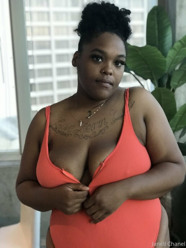 Orange you glad to be here ? I’m so corny . I think these ar.. 6