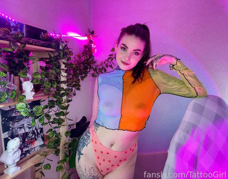 Tattoogirl - Fansly - 12 Sep, 2023