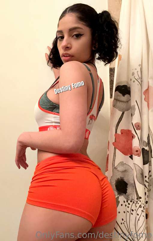 should I do a hooters video ? 1