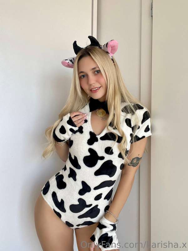 How can I keep my pussy imprisoned? Please let her show up i..