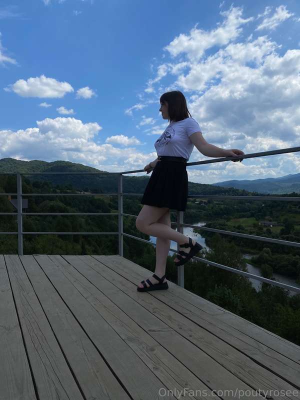 is it really a beautiful view?👉👈😊