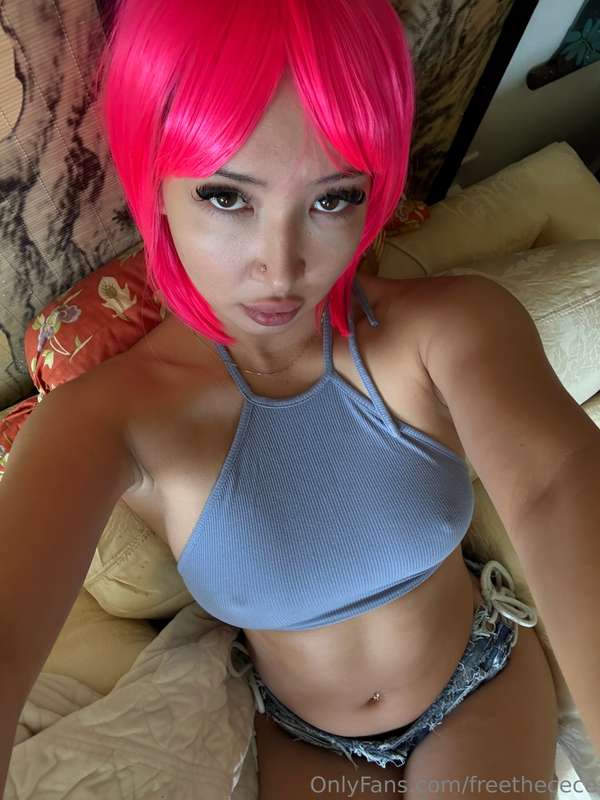I only wear this when I’m in the mood to play… with you 💗