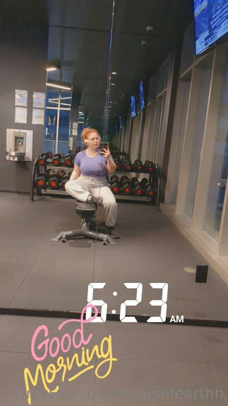 Got up early today 💕 I'm trying to get as healthy as possibl.. 1