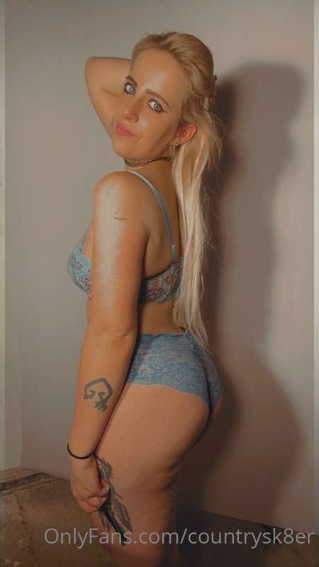 Countrysk8Er - Onlyfans - 18 Mar, 2022
