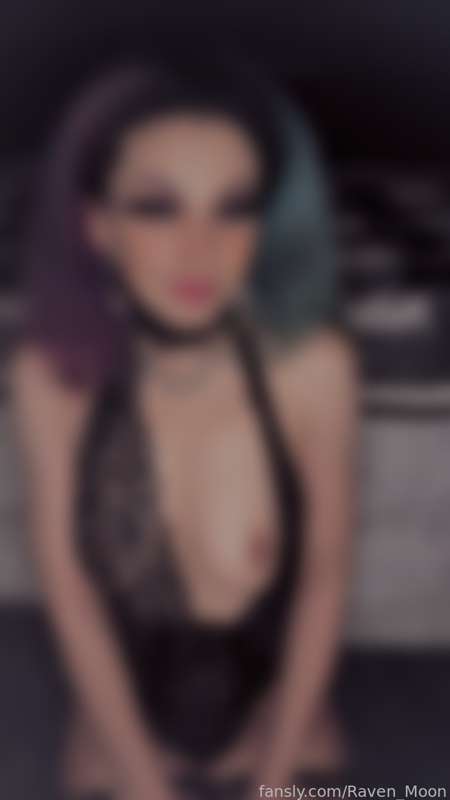 Raven_Moon - Fansly - 06 Sep, 2022 2