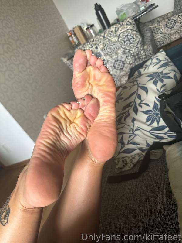 Soft wrinkled soles
