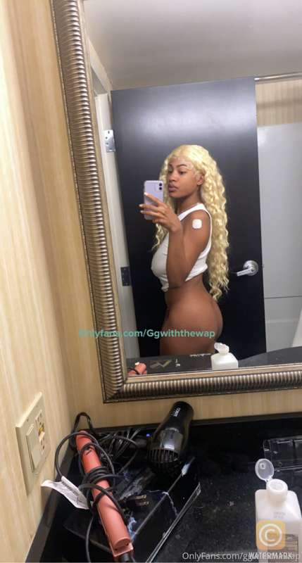 Can I send pics like this to your phone 😌? 3