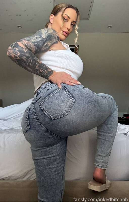 Inkedbitchhh - Fansly - 18 Apr, 2025