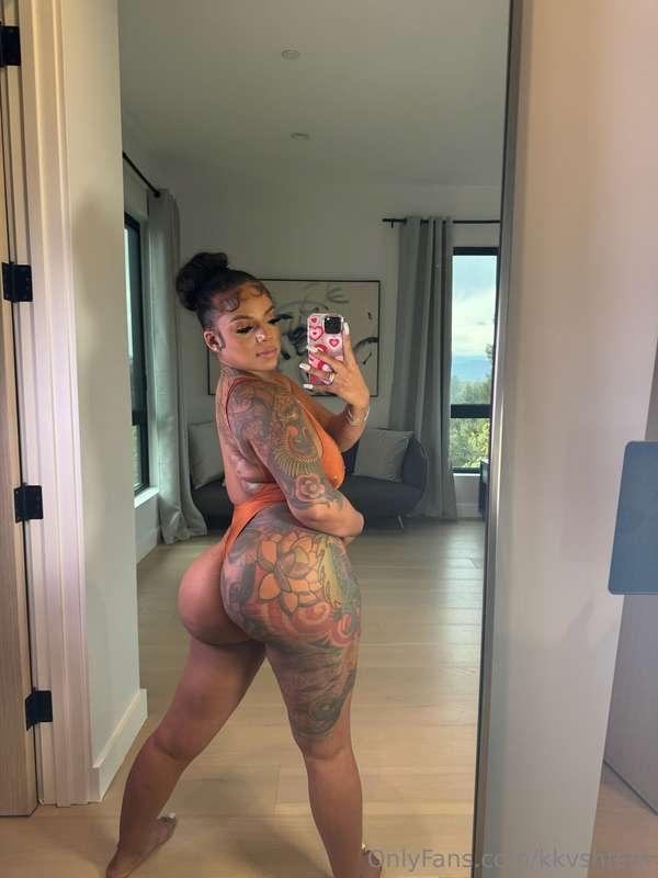 ass and titties you wont forget  7