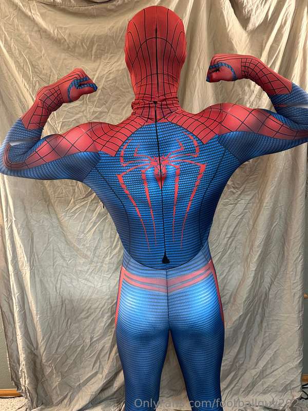New Spider-Man pics and videos  13