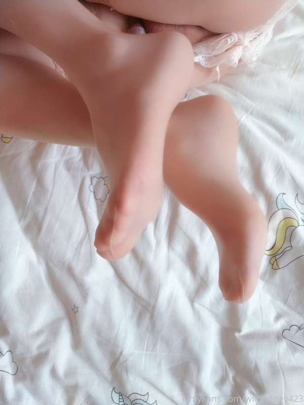 Elegant pajama. I'll post this full set(40p+1cum vid) at my .. 12