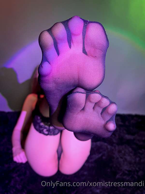Looking at the outline of my beautiful feet in these sheer n.. 3