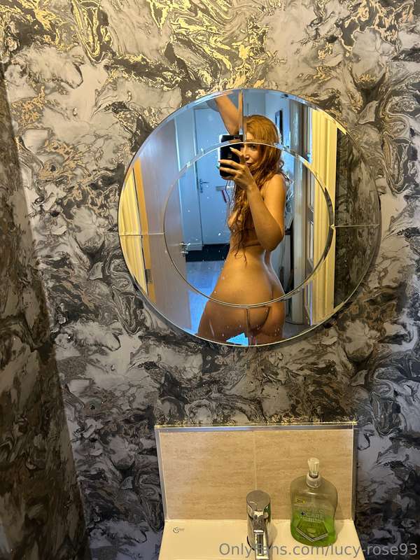 Lucyrainevip - Onlyfans - 16 Aug, 2024