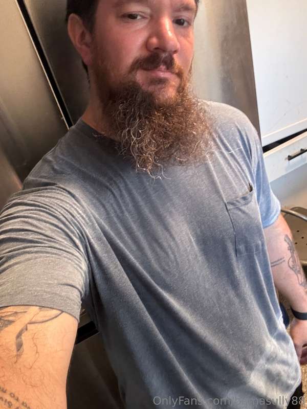 Back from a 6am run and ready to rinse off before I go and d..