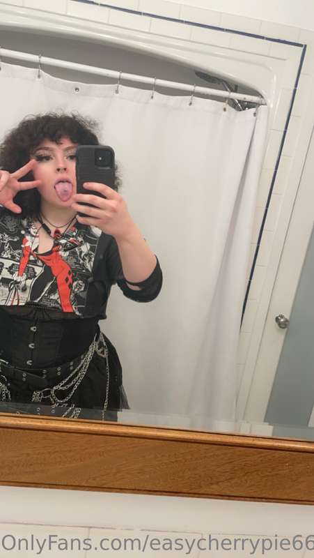 Easycherrypie666 - Onlyfans - 02 Sep, 2023 14