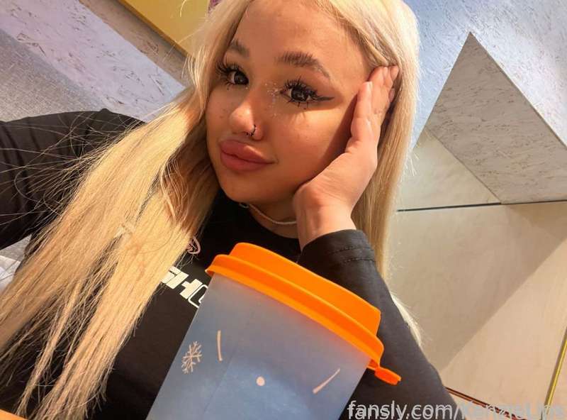 Kenzielips - Fansly - 30 Nov, 2024