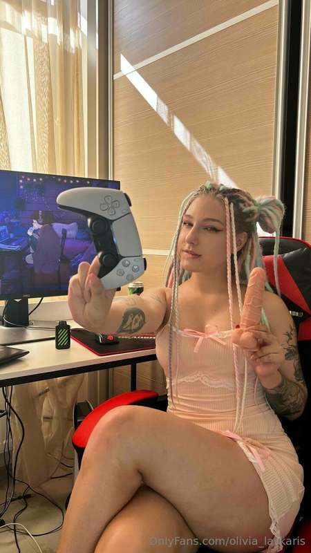 Hmmm what a hard choice.. 🤭  maybe u wanna help me to make r..