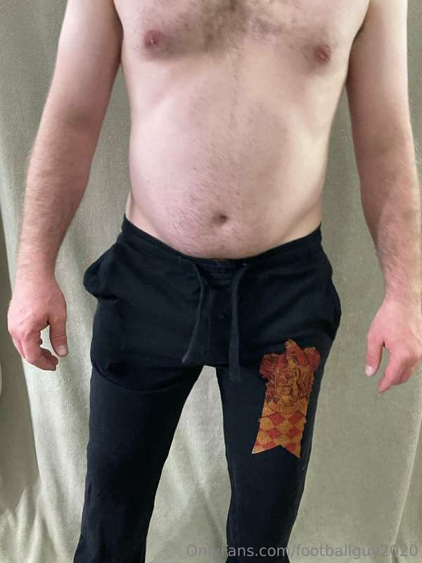 The Shirtless Sarge - Showing off the SARGE bod! Set 11 18