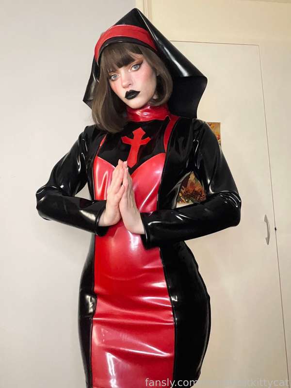 Thecutestkittycat - Fansly - 01 Nov, 2022 13