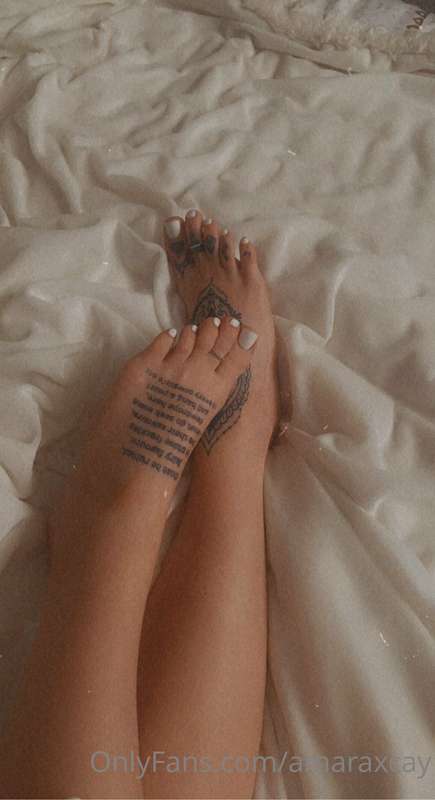i have foot videos if interested 👣💦